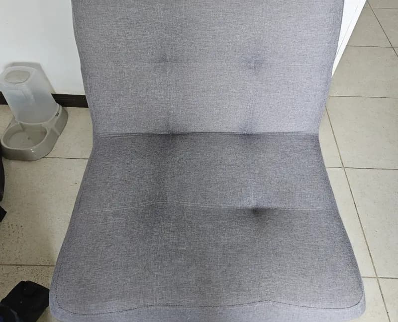 Módulo de sala gris después del lavado